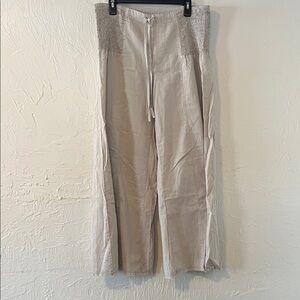 Elegant Tan Women's Chinos